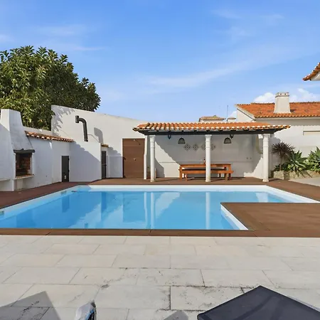 Casa de Férias Casa Lopes Stacruz - 3 Bedrooms With Pool And Bbq *